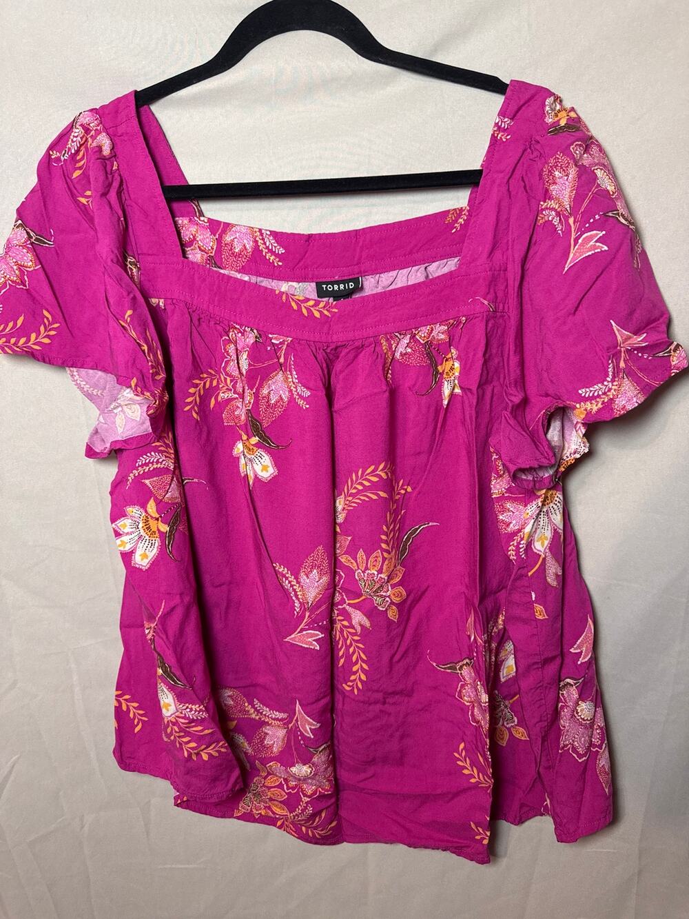 Torrid Womens Bright Pink Floral Square Neck Viscose Short Sleeve Top size 1